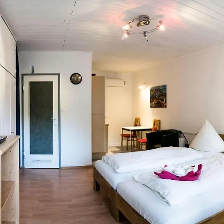 Apartment-eg-08 *